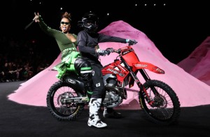 Mandatory Credit: Photo by Matt Baron/REX/Shutterstock (9049719f) Rihanna on the catwalk Fenty Puma by Rihanna show, Runway, Spring Summer 2018, New York Fashion Week, USA - 10 Sep 2017